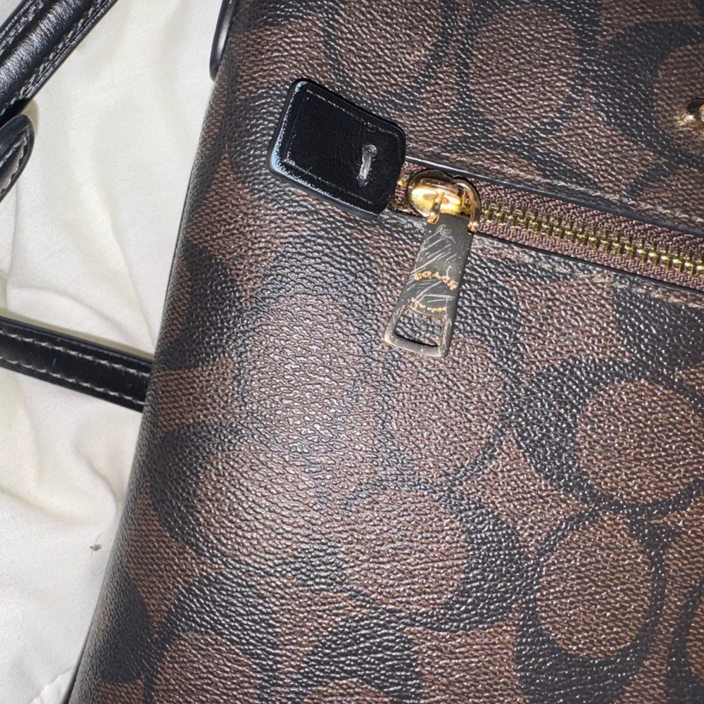 Coach Dark Brown Signature Crossbody Bag - Picture 6 of 7